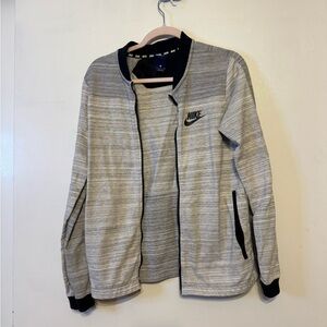 Nike Men's Gray and Black Jacket